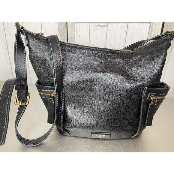 FOSSIL Emerson Black Leather Small Hobo Crossbody Bag Pebble Leather - Picture 1 of 8